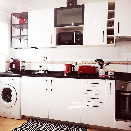 Apartment - The Little Gem Lagos Bagian luar foto